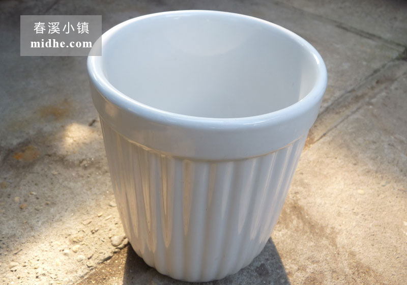 竖纹瓶-春溪小镇