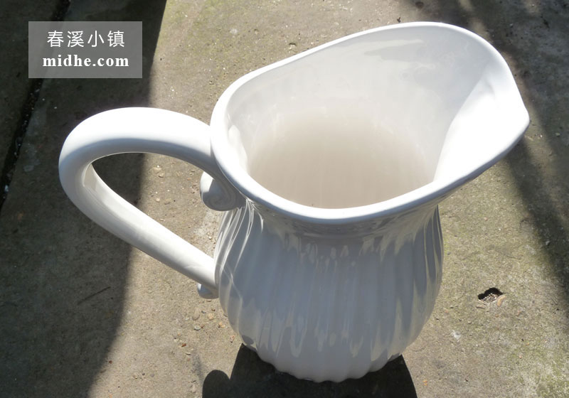 竖纹广口花瓶-春溪小镇