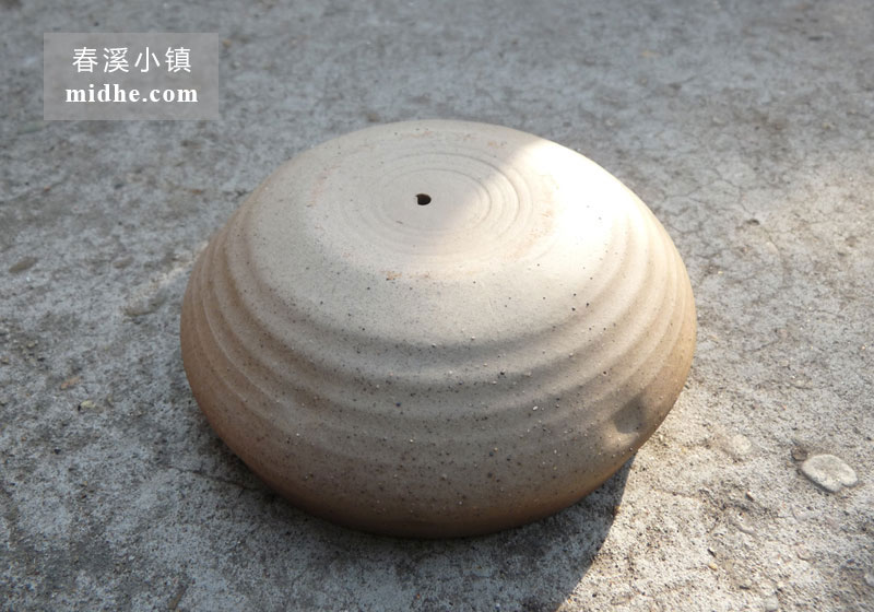 素烧浅底陶盆-春溪小镇